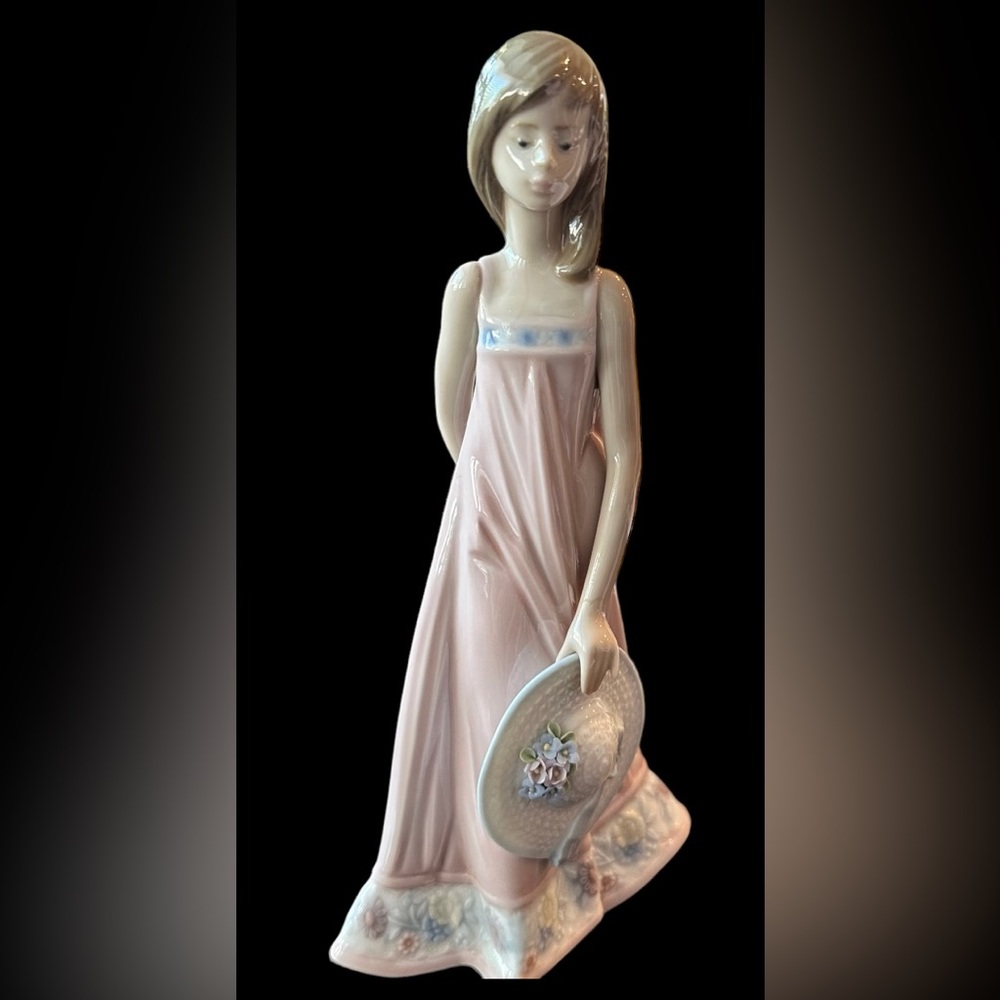 Lladro Sara 5647